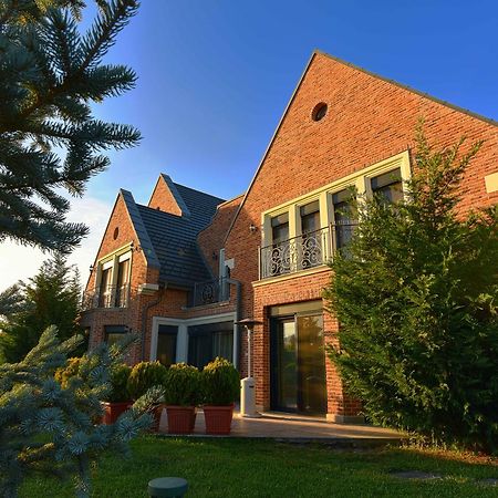 Lacul Verde Resort Ploeszti Zewnętrze zdjęcie