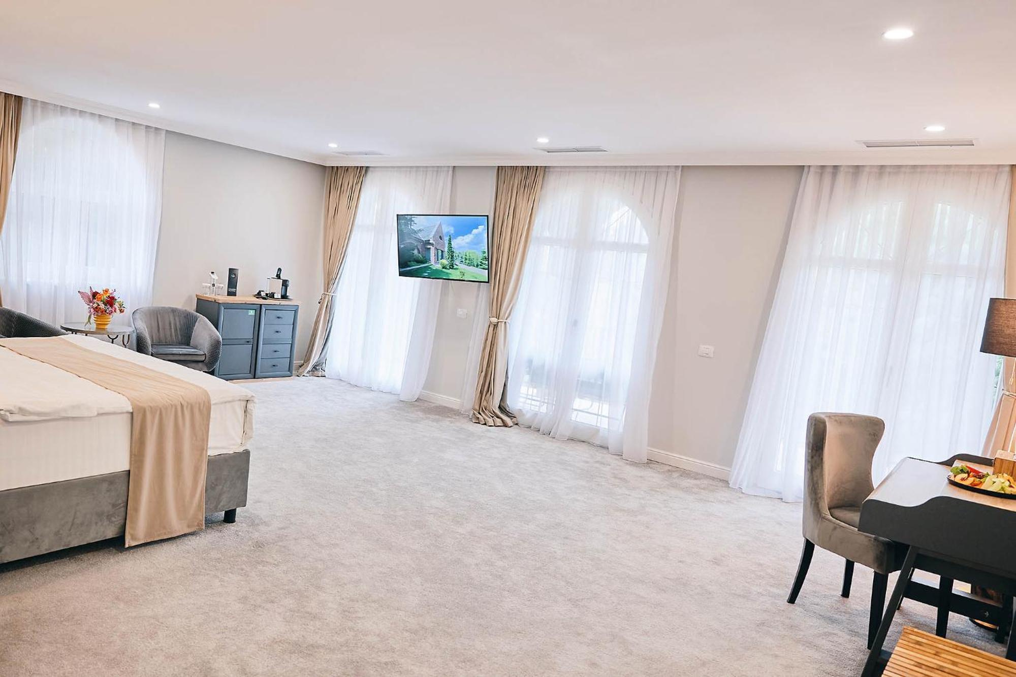 Lacul Verde Resort Ploeszti Zewnętrze zdjęcie