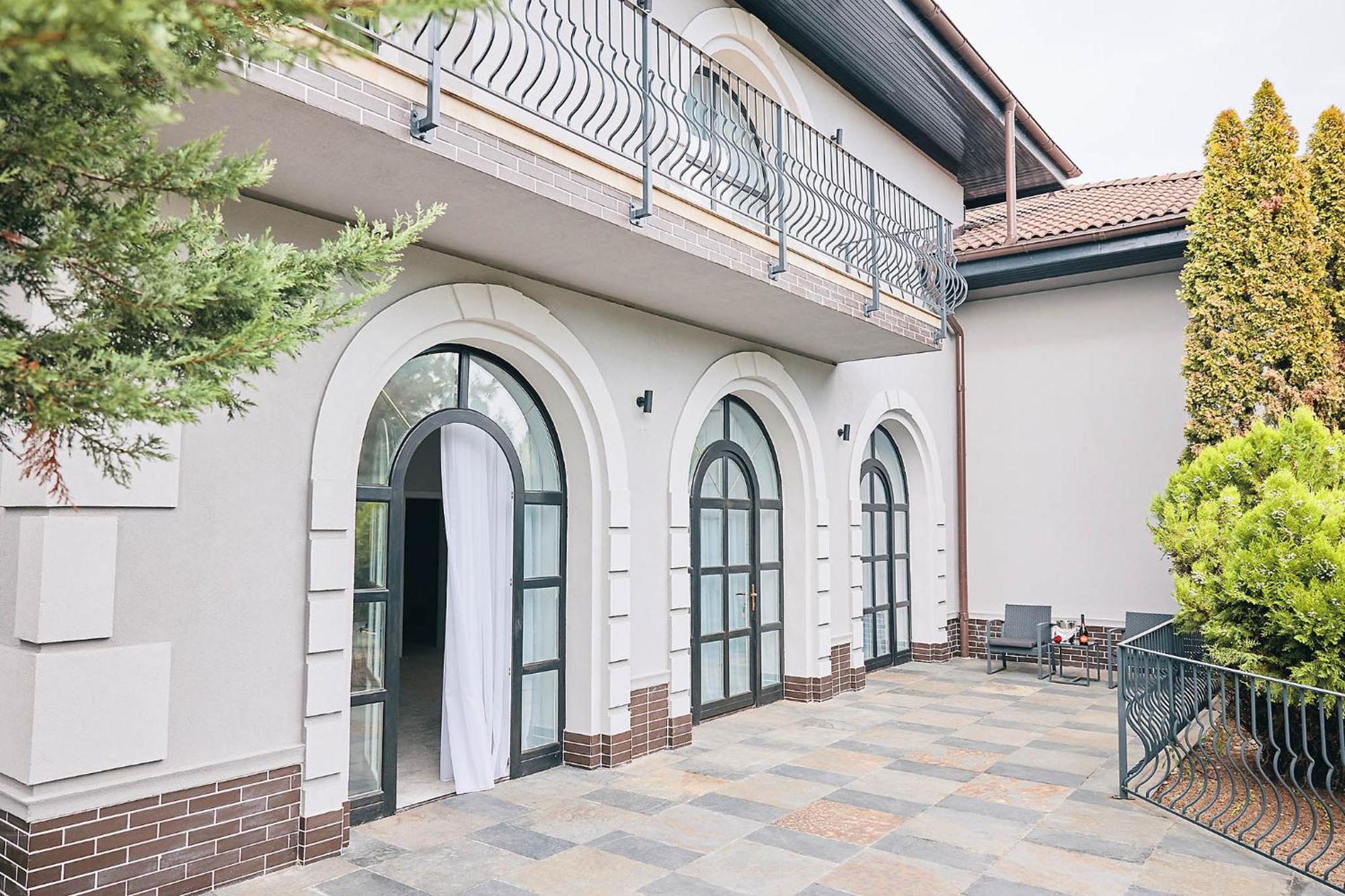 Lacul Verde Resort Ploeszti Zewnętrze zdjęcie