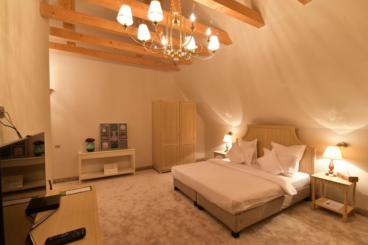 Lacul Verde Resort Ploeszti Zewnętrze zdjęcie